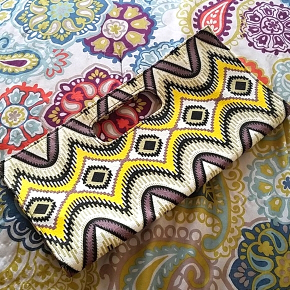 Clutch - Picture 2 of 8